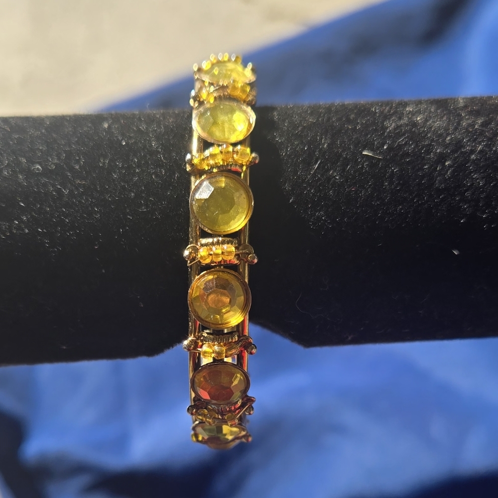 Natasha Crystal Bangle Bracelet Lime Green Rhinestone Nw/Ot